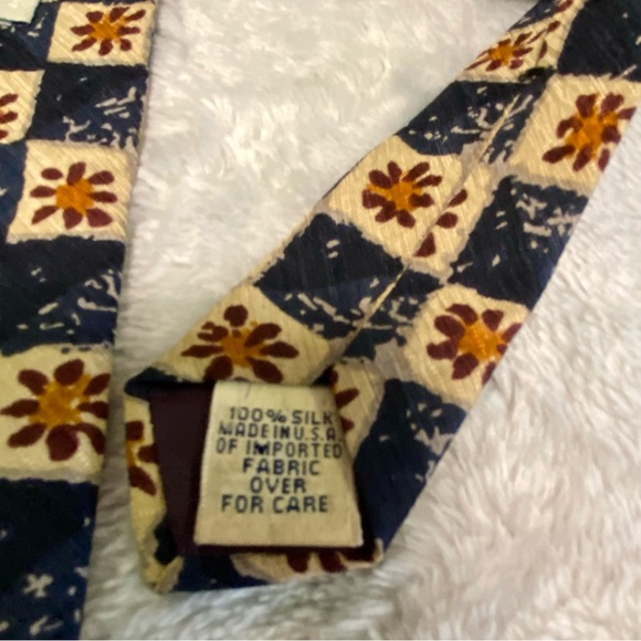 Gap Blue & Beige ๐ฏ% Silk Tie 4โ Wide 57โ Long Artistic Print GUC - Picture 4 of 5